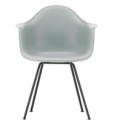 Cadeira de Braços em Plástico Eames DAX / Base Preta